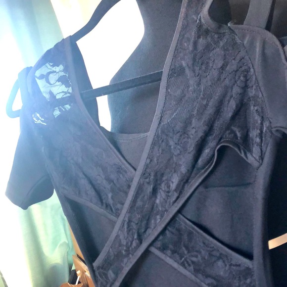Little Black Dress • Caged & lace cross back • Sm - Picture 6 of 7